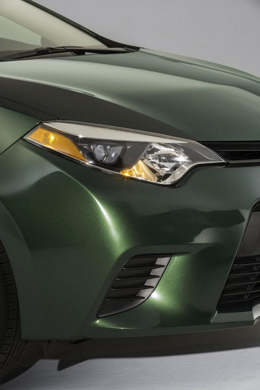  Toyota Corolla 2014 года  (фото 22 из 212)